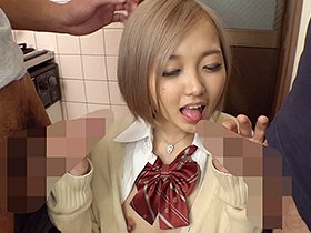 [ロリ速] クソ生意気な金髪ベイベー、自宅に連れ込んだった。俺、赤羽住みの独身中年。親が残した築48年の一軒家一人暮らし。派遣。年収250万ポッキリ。　サンプル画像05